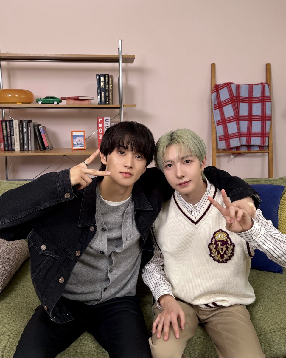 🐻📸

#MARK #RENJUN 
#NCTDREAM #BeatItUp
#NCTDREAM_BeatItUp