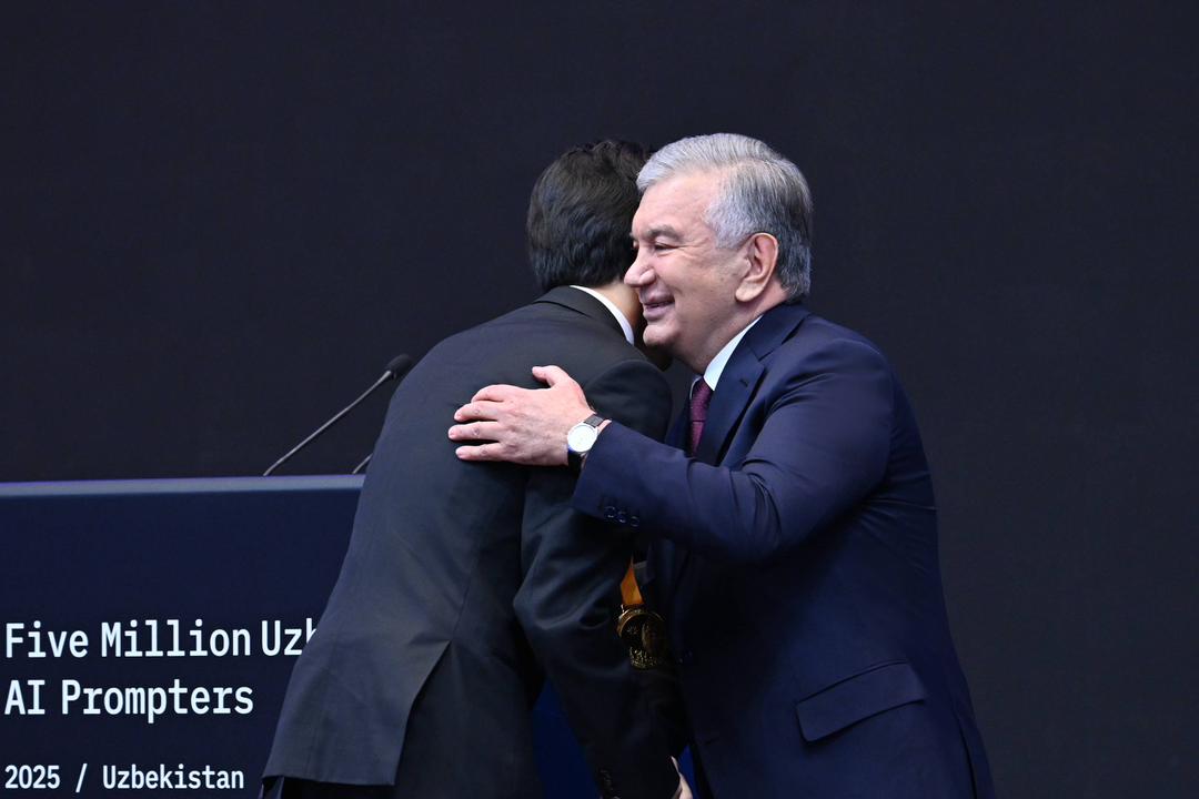 GMJSindarov's tweet image. Thank you for your congratulations Mr.President @president_uz 

I hope I will bring many trophies again🏆

I&apos;m proud to be Uzbek 🇺🇿