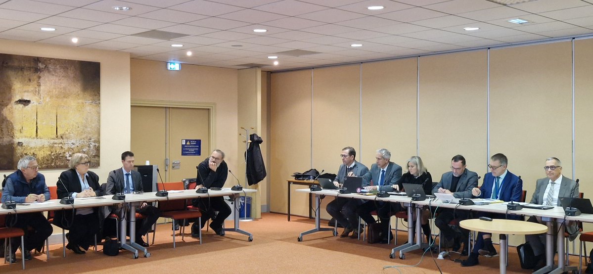 Ce matin, le sous-préfet de Loches et le DASEN ont réuni l’Observatoire départemental des dynamiques territoriales.
Au programme : une ambition partagée au plus près des besoins pour une amélioration continue du service public d'éducation
#ODDT <a href="/ac_orleanstours/">Académie d'Orléans-Tours</a> <a href="/Prefet37/">Préfet d'Indre-et-Loire</a>