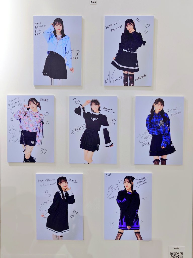 sunday_hh0077hh's tweet image. サインなしとサインあり
#AsIs #アズイズ
#ラフォーレ原宿
#アイコンドール
#icondolllounge
#北川姫子 #姫様護衛活動