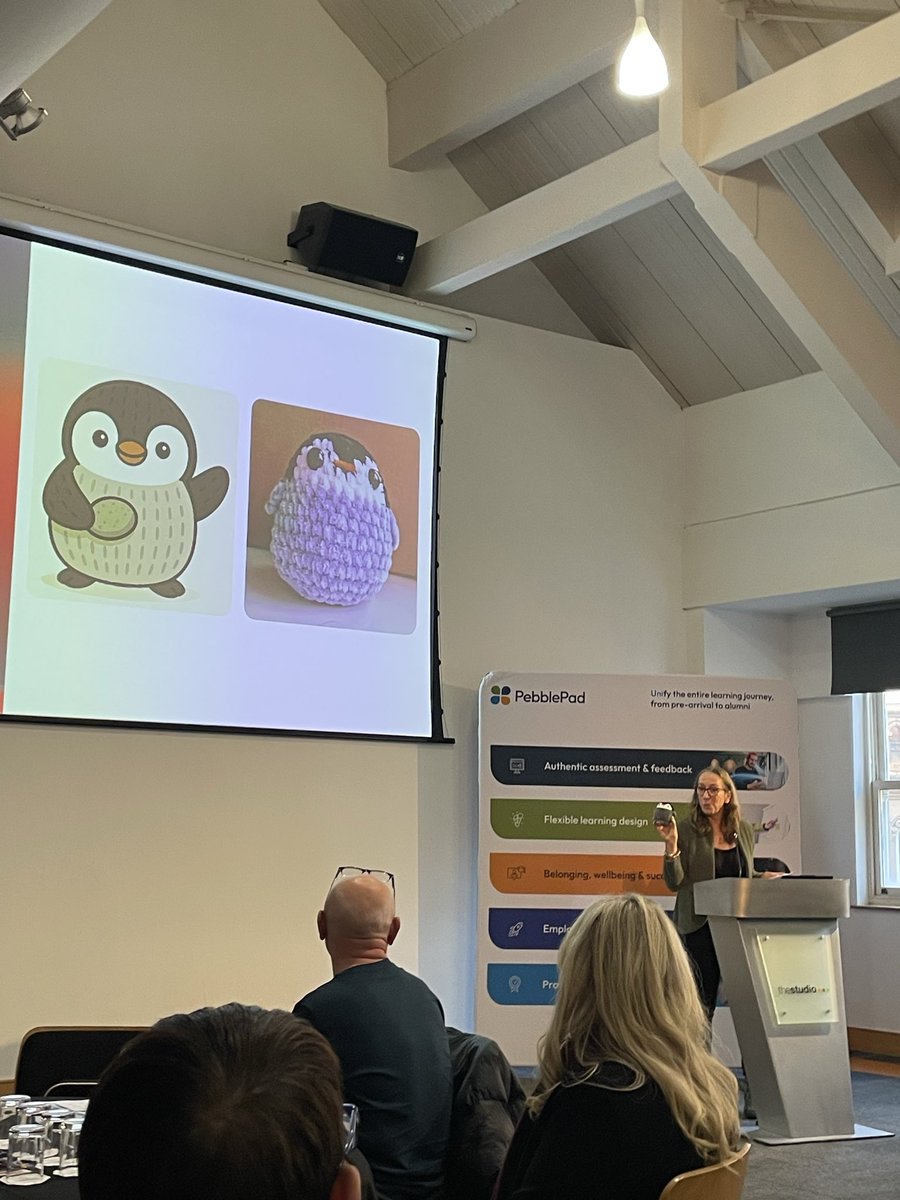 Ali McHugh 🌟 tweet media