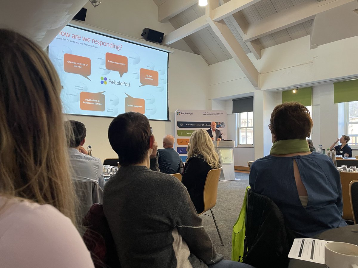 Ali McHugh 🌟 tweet media