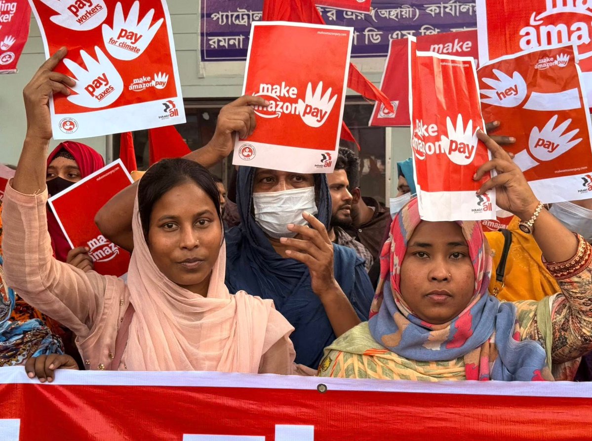 ProgIntl's tweet image. &quot;We are on the streets today because fairness and safety are not favours — they are workers’ rights.&quot;

The Sommilito Garments Sramik Federation 🇧🇩 join the fight to #MakeAmazonPay in Bangladesh.