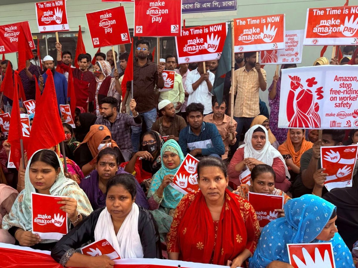 ProgIntl's tweet image. &quot;We are on the streets today because fairness and safety are not favours — they are workers’ rights.&quot;

The Sommilito Garments Sramik Federation 🇧🇩 join the fight to #MakeAmazonPay in Bangladesh.