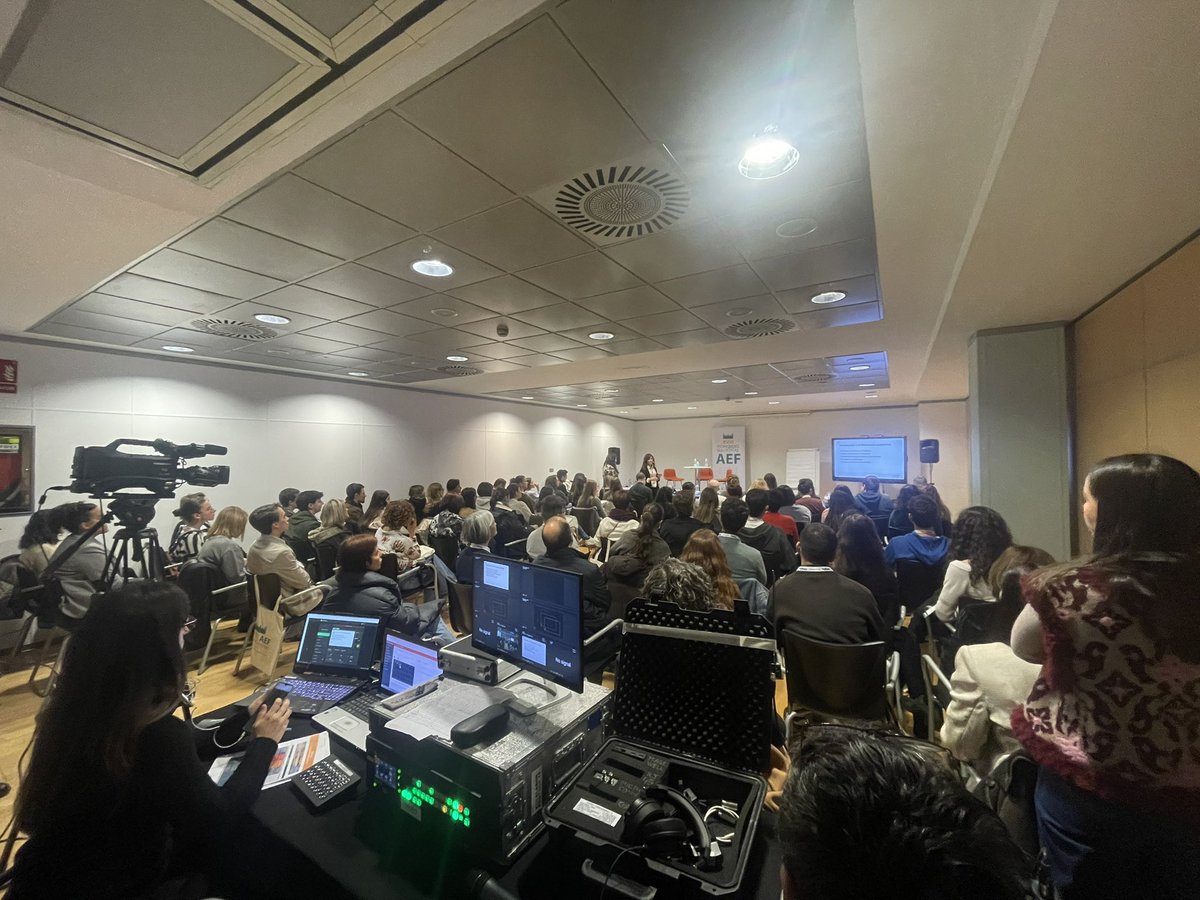 Escuela de Pacientes de Canarias tweet media