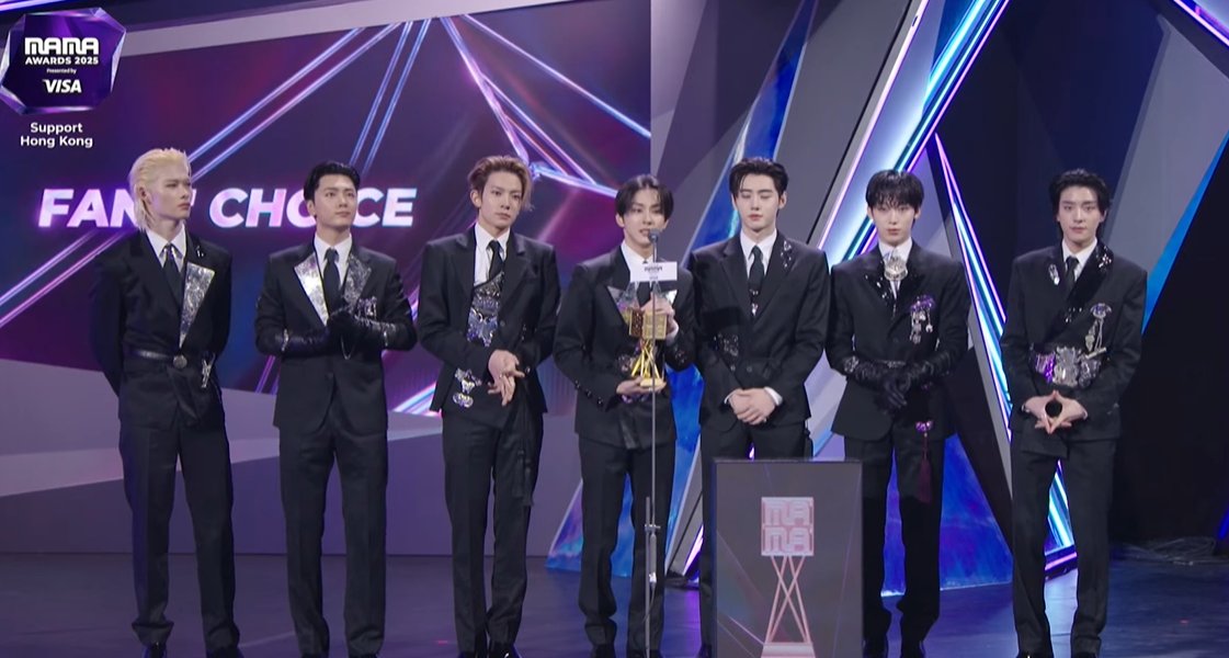 jayseongcorn's tweet image. CONGRATS ENHYPEN FOR WINNING FAN CHOICE AWARD IN MAMA 2025!🎉🏆