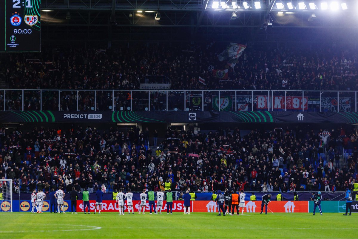 Eternamente agradecidos ⚡️❤️

Dolidos por no poder celebrar con vosotros este desplazamiento histórico, os debemos una 🤞🏽