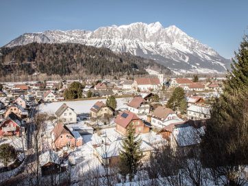 relloxpl's tweet image. Rzadka okazja w Austrii! 🇦🇹 Apartamenty rekreacyjne w Öblarn (Ski Amadé). Tylko 9 butikowych mieszkań w zrewitalizowanym zabytku. 20 min do Hauser Kaibling. Idealne na wypoczynek i wynajem!

Sprawdź szczegóły: rellox.pl/property/apart…

#Rellox #NieruchomościAustria #Alpy