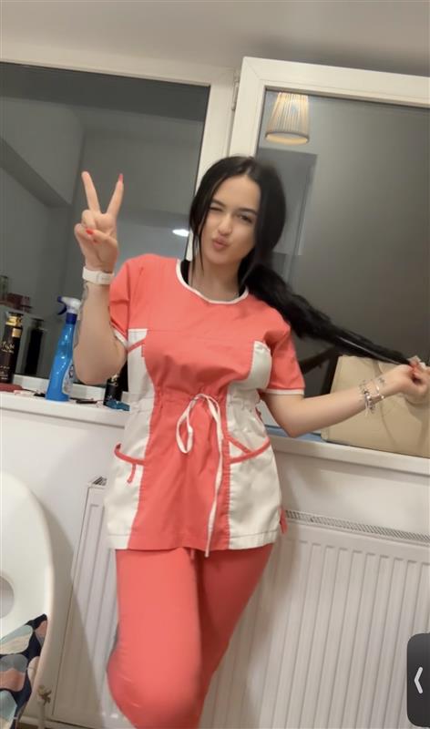 eva_loviaX's tweet photo. Best cook in town 😄

Join me here!! ->  https://t.co/tRPHPwQzId https://t.co/RCe70Dw2xB