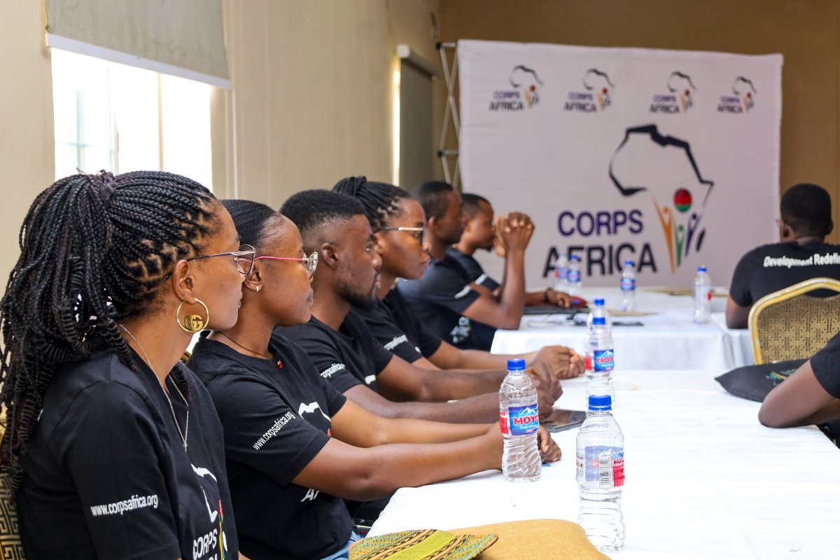 CorpsafricaM's tweet photo. How can Volunteer organizations ensure that alumni continue to thrive, stay productive, and use their skills to drive lasting change after service? https://t.co/gxrVAAWfDN