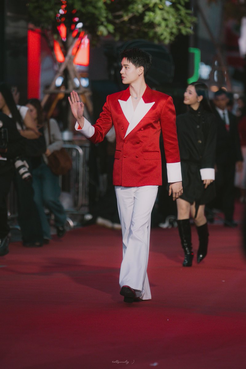 rollsanalog7's tweet image. 28.11.2025    Red carpet  ✨🌟

BARENBLISS BEAUTRIUM YIN 
#barenblissxYin
#yinyin_anw ; @yinyin_anw