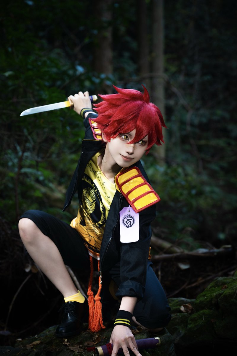 lto_os2's tweet image. 【cos／刀剣乱舞】愛染国俊

　先陣──

photo：@yuuthree_cc 
studio：@shiroyamastudio 

#Litos_cos備忘録