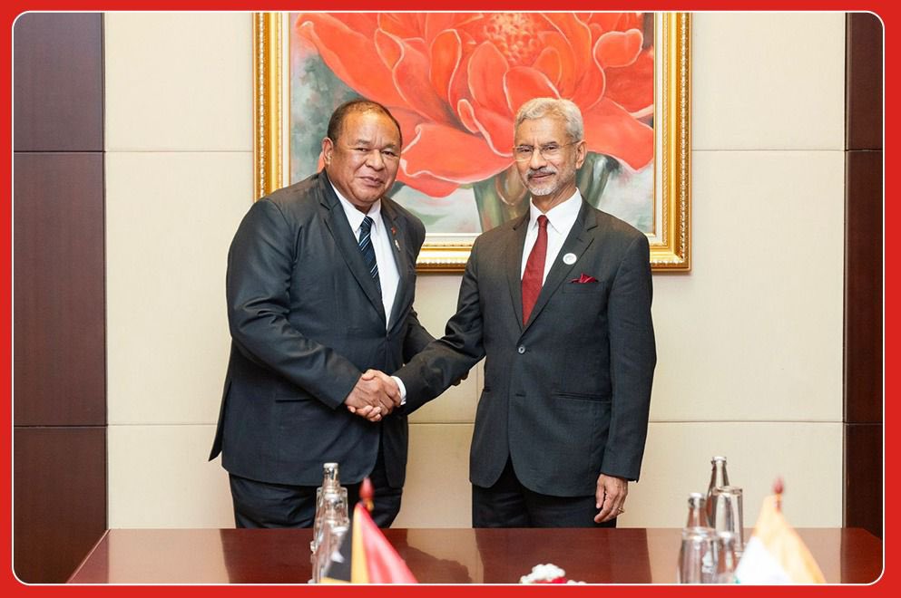 DrSJaishankar's tweet image. Greetings to FM Bendito dos Santos Freitas, the Government and people of the Democratic Republic of Timor-Leste on their Proclamation of Independence Day. 

Our ‘Delhi-Dili’ connect will intensify.