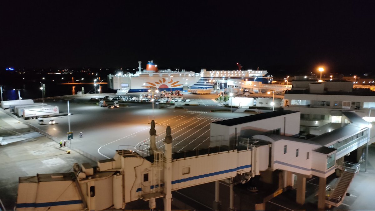 dive2snow's tweet image. 大洗に到着。
今回はガルパンでは無く、フェリーで北海道に向かいます。
4ヶ月の北海道滞在、頑張ります。