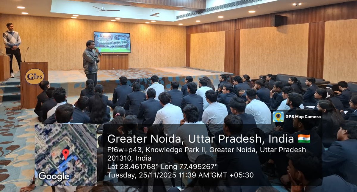 GNIOTCollege's tweet image. GIPS INQUEST organized a deep tech innovation workshop, empowering students with design thinking and problem solving skills for future tech roles. 
#DeepTech #DesignThinking #InnovationWorkshop