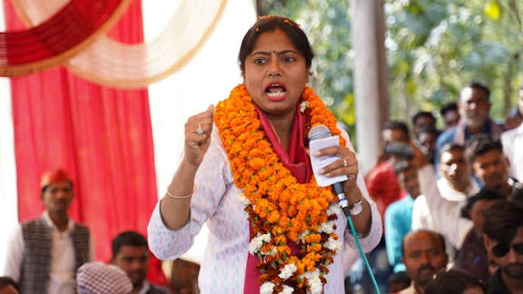 "मैं SIR का विरोध करती हूं। मैंने अभी तक अपना फॉर्म नहीं भरा, आगे भी SIR फॉर्म नहीं भरूंगी — सपा विधायक पल्लवी पटेल