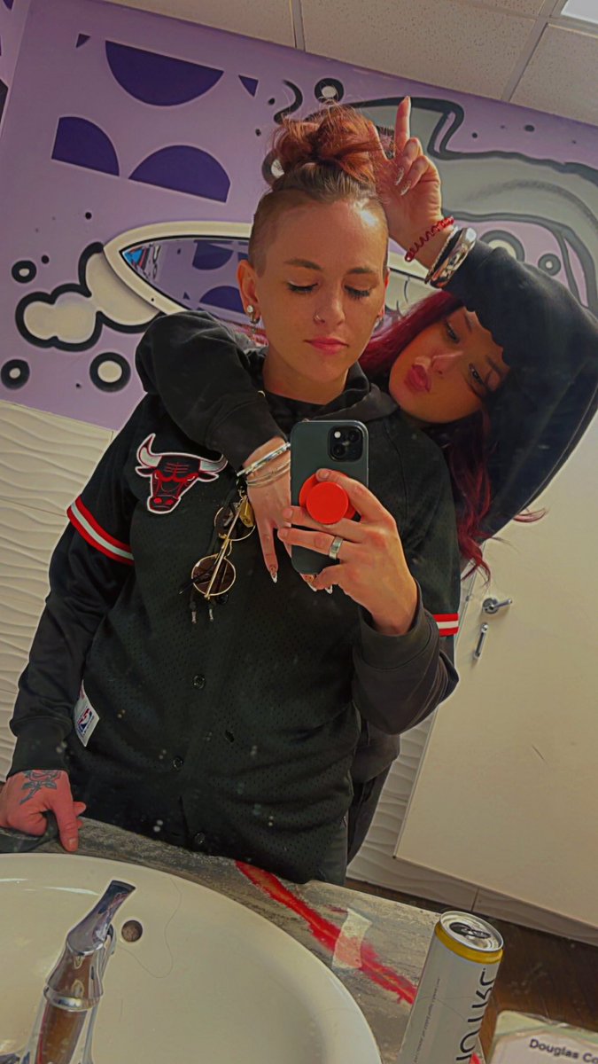 AJ_Ita's tweet image. Spent my first ever #BlackoutWednesday making sure me &amp;amp; mines were good 🖤 #DD