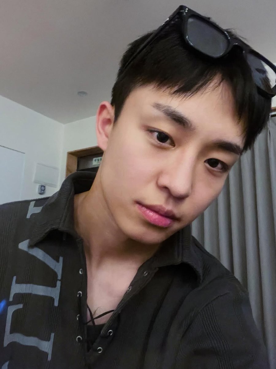 srwzone's tweet photo. #석락원 #SEOKRAKWON MY WONIE 🦖 https://t.co/icMekth3rB