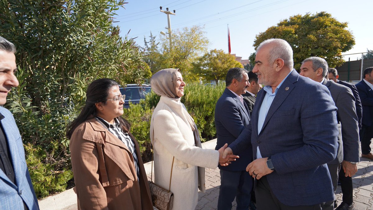 📍Besni Kaymakamlığı

İl Özel İdare Genel Sekreteri ve Vali Yardımcımız Sayın Şükrü Alperen Göktaş, Besni Belediye Başkanımız Sayın Reşit Alkan, İl Genel Meclis Başkanımız Sayın Mehmet Can Erdoğan, İl Genel Meclis Üyelerimiz ve teşkilatımız ile birlikte, Besni Kaymakamımız Sayın