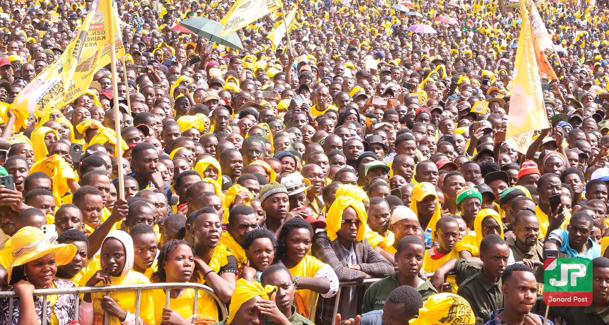 H. E Yoweri Kaguta Museveni has arrived in Kazo and the NRM National Vice Chairperson Western Hon. Eng. Jonard Asiimwe Akiik is addressing the the party Chairman and the people of Kazo.

Kazo is composed of 8 sub counties and six of the eight sub counties have a community seed