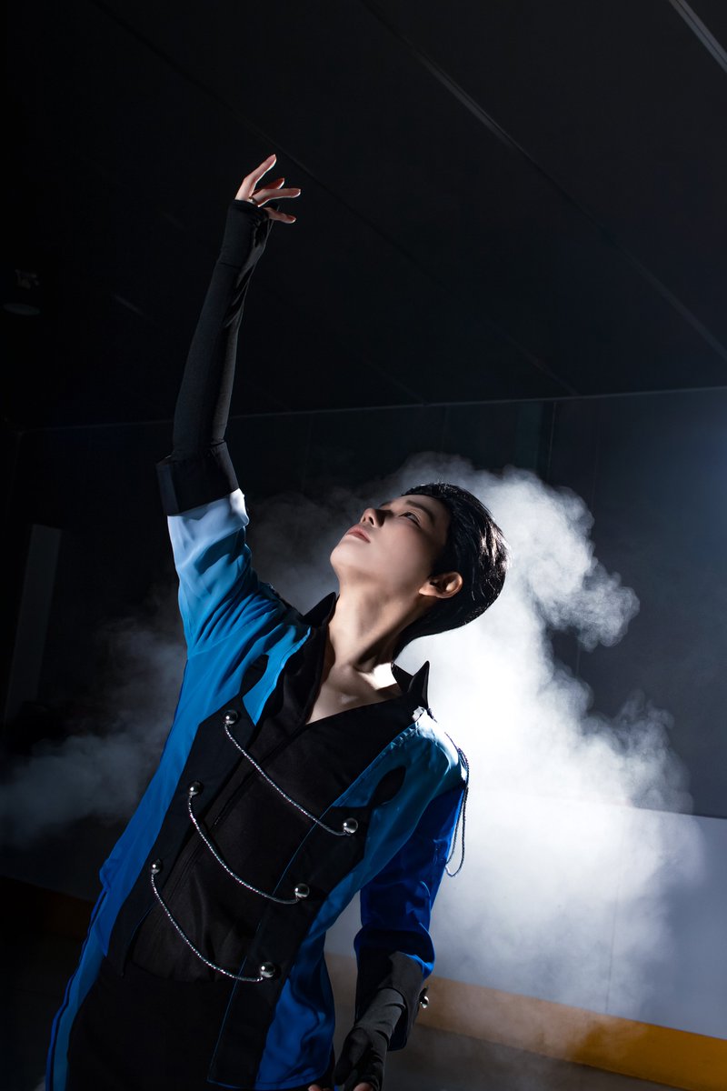 ユーリ!!! on ICE
勝生 勇利 / Yuri Katsuki

⛸️𝗛𝗔𝗣𝗣𝗬 𝗕𝗜𝗥𝗧𝗛𝗗𝗔𝗬 𝗬𝗨𝗥𝗜⛸️

📸<a href="/P_april_/">사월🌸</a>

#ユーリonICE #Yurionice #YuriKatsuki #勝生勇利誕生祭