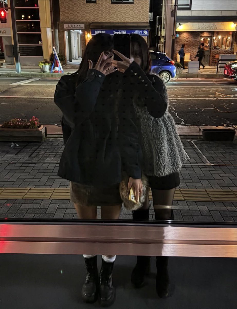 NathanielA59997's tweet photo. ♀2と遊びませんか！！急募！！ https://t.co/0XvUpEYCFC