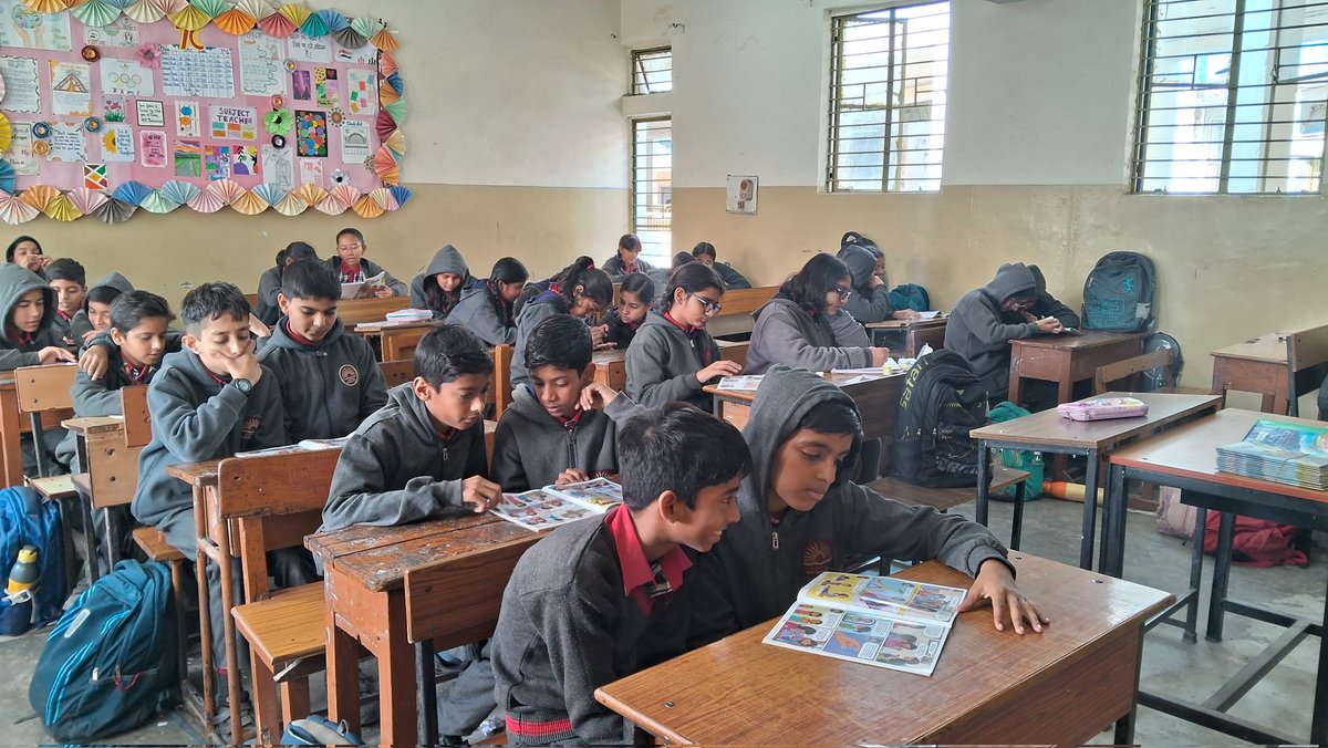 kv2hindan's tweet image. @kv2hindan
#Today&apos;s Activity:
28 November 2025

Understanding and reading of #Puberty through the books - Menstruation book 
(#Mesopedia) and Gullu 
by the #Counselor Ms Apoorva

Conducted in classes
6B , 7A , 7C ,8A and 8B

@KVS_HQ
@EduMinOfIndia 
@DselEduMinistry
@KvsAgra