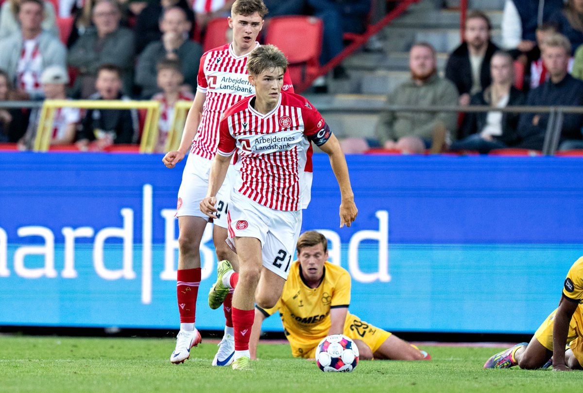 ripodsten's tweet image. Mads Bomholt og AaB jagter revanche, når de søndag i årets sidste kamp møder AC Horsens. Hvad er chancen for, at de får det? Det taler vi bl.a. om i den nyeste udgave af Ripodsten. Lyt med i Nordjyskes app. Du skal blot oprette en gratis profil.