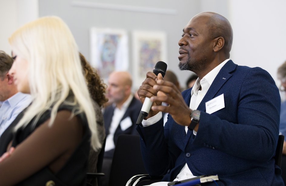 RAEng_Hub's tweet image. What’s the future of UK #DeepTech?
At our State of UK Deep Tech launch, we asked the room 3 questions👇

1️⃣ What excites you most right now?
• Real momentum: more spinouts, prototypes &amp;amp; new ideas
• Huge scientific depth in #AI, #BioTech and #Engineering
• More diverse founders…