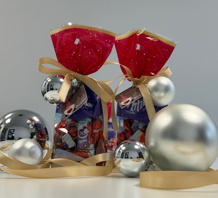 🎅Heute hat der Nikolaus auch bei PMG Halt gemacht, mit kleinen Überraschungen &amp; viel guter Laune.
Ein herzliches Dankeschön an unser Team, dass das ganze Jahr über mit Engagement &amp; Leidenschaft dabei ist.
Wir wünschen allen Partnern, Kunden &amp; Kollegen einen schönen Nikolaustag!