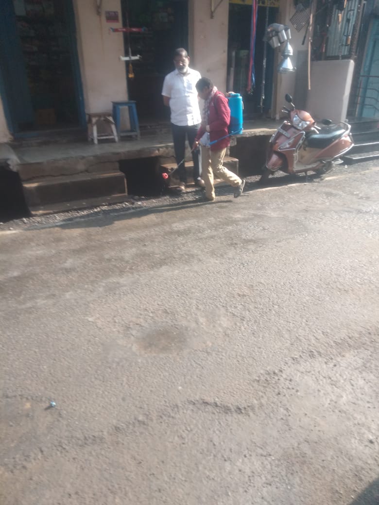 SMC_Sambalpur's tweet image. Intensive anti-mosquito spraying conducted at Daleipada and adjoining areas to curb mosquito breeding. Citizens are advised to keep premises clean and avoid water stagnation.
#VectorControl
#CommunityHealthSambalpur
