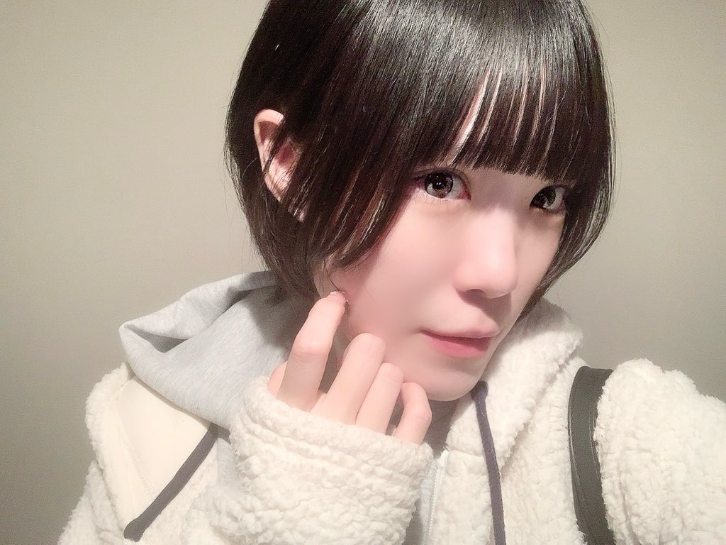 今日配信やる、かも？？？
多分、21時？？？

れあのえーすた卒業について語ります

質問どんとこい（NGのだったらごめん😂）