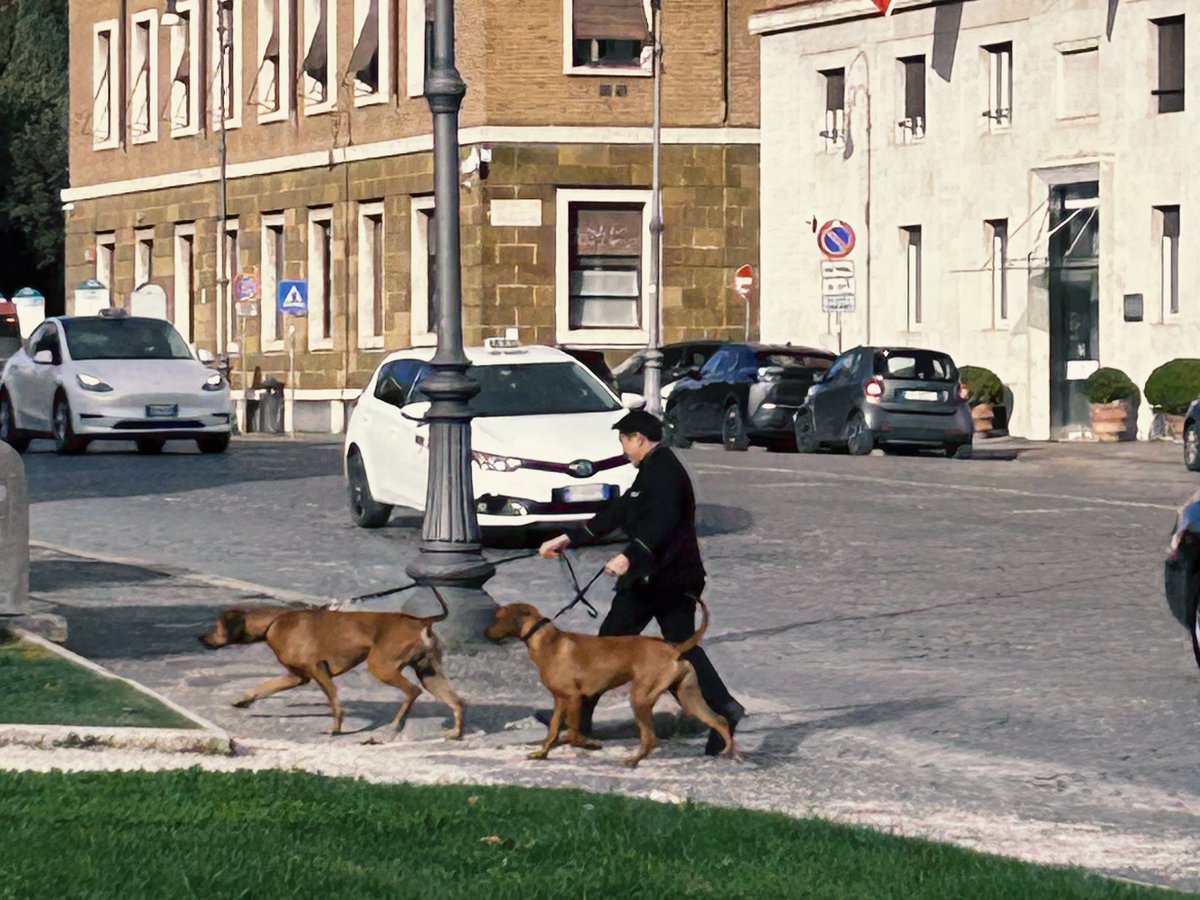 교,, (@eueumseu) on Twitter photo 