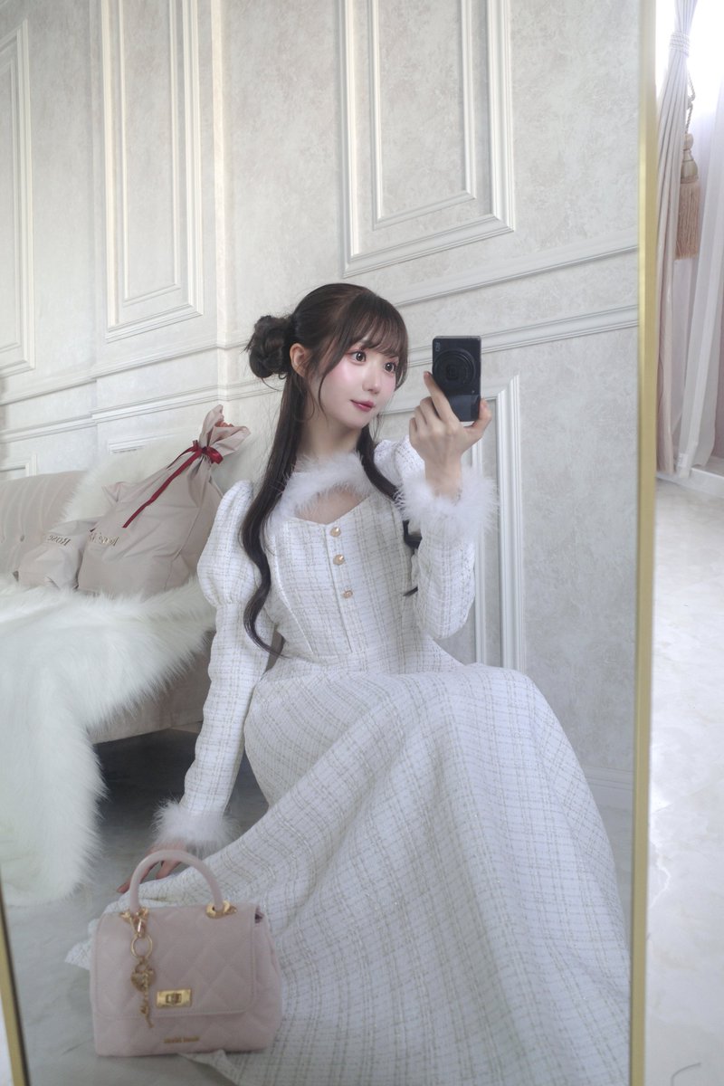 otani_emiri's tweet image. ロゼミュのクリスマス 反則級の可愛さ🎄♥️⸝⸝⸝