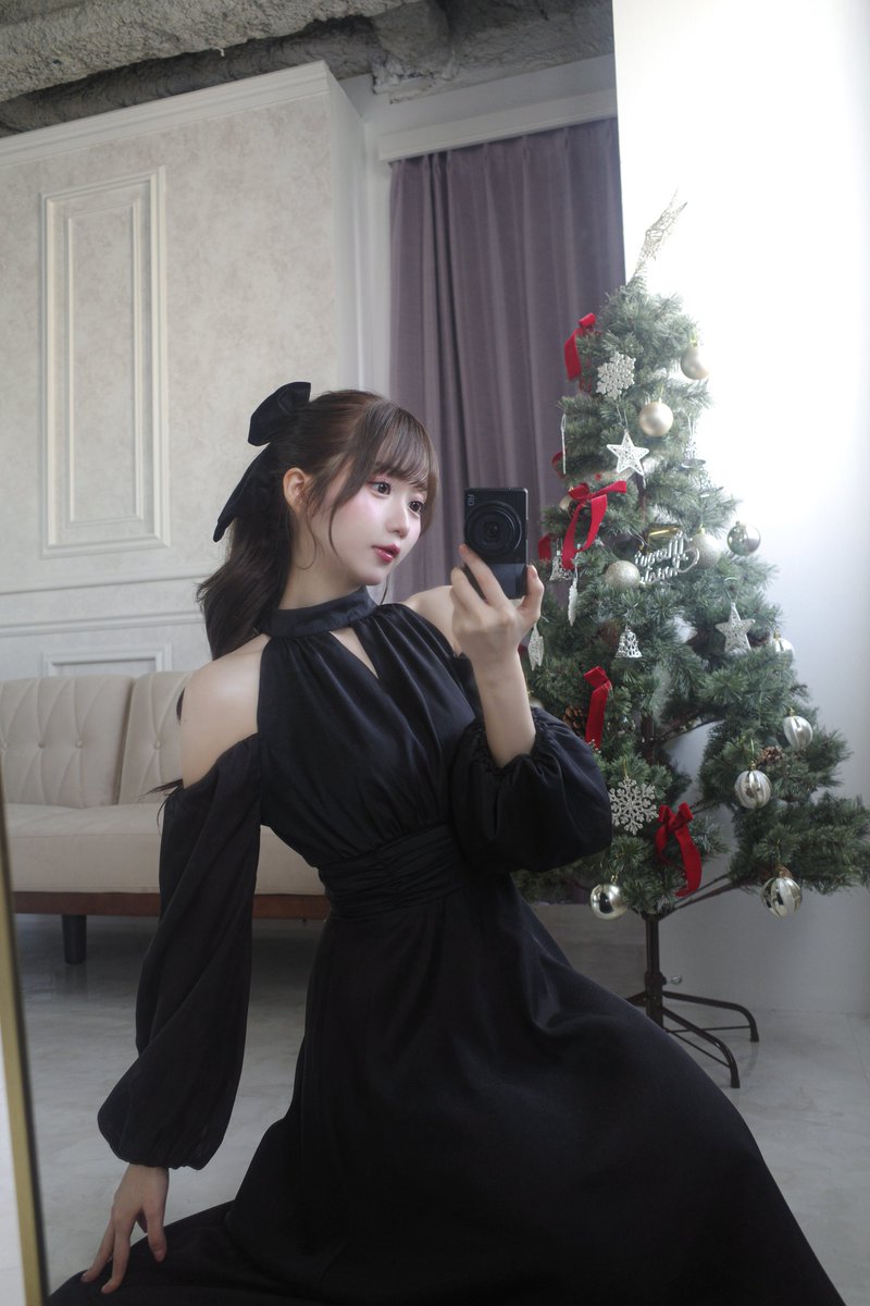 otani_emiri's tweet image. ロゼミュのクリスマス 反則級の可愛さ🎄♥️⸝⸝⸝