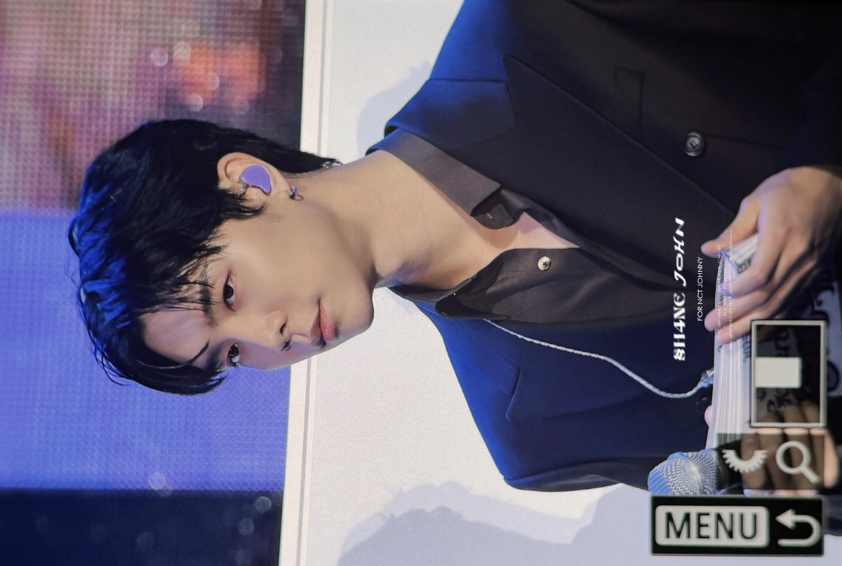 Shine4John_0209's tweet image. 251128 깐머 굿굿~ #쟈니 #JOHNNY