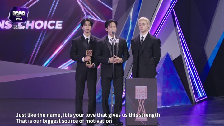 yongdeelixx's tweet image. 엔하이픈, 라이즈→스크레이 키즈, 베이비몬스터, 팬스 초이스 수상...＂영광이다＂[2025 마마] (출처 : 네이버 연예) naver.me/IM4ovV2j