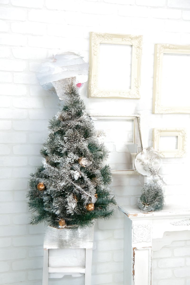 最新作品　メリークリスマス　ツリーの編 AIへの指示を間違えて メリーさんをクリスマスツリーにされてしまった