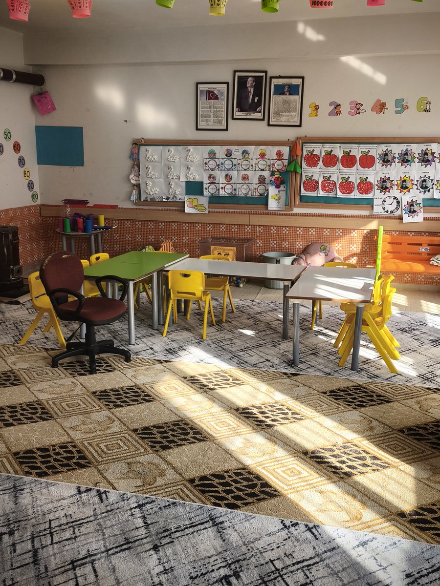 Okulumuzun ana sınıfının halılarını yeniledik. Sayın İlçe Milli Eğitim Müdürümüz Ufuk Çete'ye desteklerinden dolayı teşekkür ederiz.💐
<a href="/tcmeb/">Millî Eğitim Bakanlığı</a> 
<a href="/Yusuf__Tekin/">Yusuf Tekin</a> 
<a href="/mardinilmem/">Mardin İl Millî Eğitim Müdürlüğü</a> 
<a href="/ali_eyyupkoca/">Ali Eyyupkoca</a> 
<a href="/mazidagimem/">Mardin/Mazıdağı İlçe Millî Eğitim Müdürlüğü</a> 
<a href="/UfukCete/">UfukÇete</a>