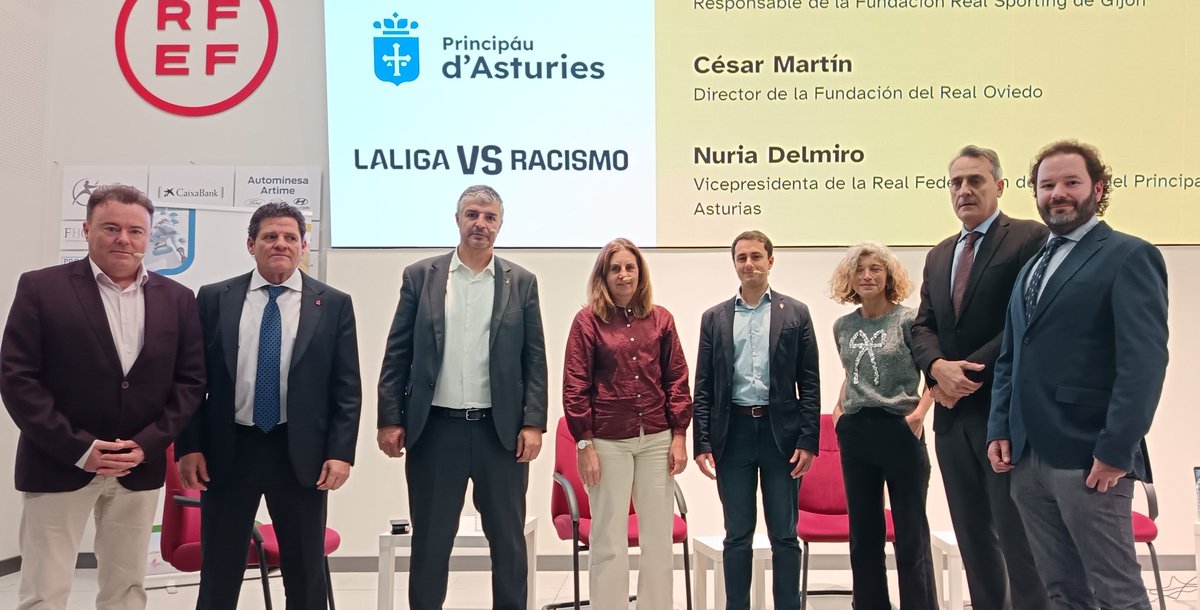 🗣️ FORO LA LIGA VS. RACISMO

🗨️ El fútbol, unido contra el racismo, la violencia y la discriminación

🎙️ Participan <a href="/LaLiga/">LALIGA</a>, <a href="/dxtasturiano/">adnasturies</a>, <a href="/asturfutbol/">Real Federación de Fútbol Principado de Asturias</a>, el Fiscal Delegado contra los Delitos de Odio y Discriminación en Asturias, la Letrada del Menor,  <a href="/RealOviedo/">Real Oviedo</a> y <a href="/RealSporting/">Real Sporting</a>