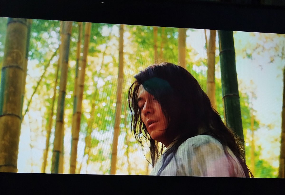 masSugab's tweet photo. dan entah kenapa matengnya karakter Kokushu ini bikin inget Hiko Seijuro sang dewa samurai yang bisa mukulin Kenshin pakai ranting kayu.
Klo character growth-nya mirip sama Himura yg sama-sama perlu bereskan PTSDnya sendiri https://t.co/1htIb8NOHr