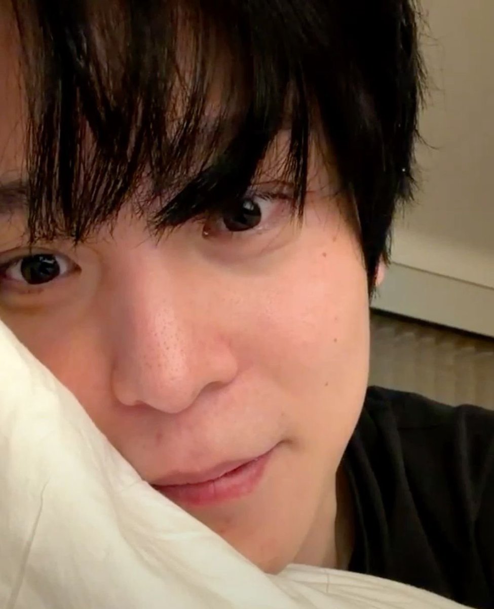 atinyarmyellie's tweet image. ~ yunho barefaced thread 💛