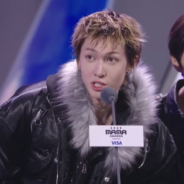 midoriecho's tweet image. my babies gave the speech tonight🥹🤍