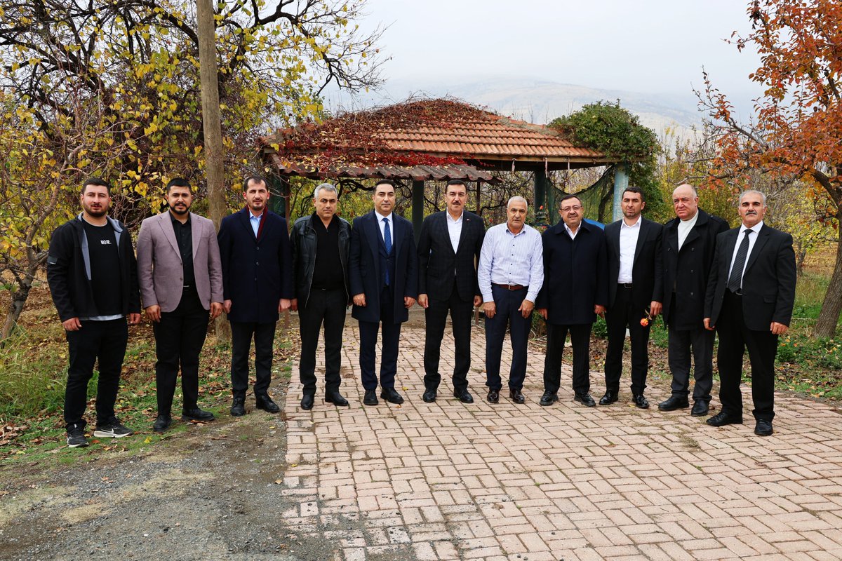 📍Doğanyol

64. ve 65. Hükümet Gümrük ve Ticaret Bakanımız, Milletvekilimiz Sayın Bülent Tüfenkci, Doğanyol Belediye Başkanımız Hakan Bay ve İlçe Başkanımız Suhat Öz ile birlikte, önceki dönem Doğanyol Belediye Başkanımız Recep Gülbey’i hanesinde ziyaret ettik.

Değerli