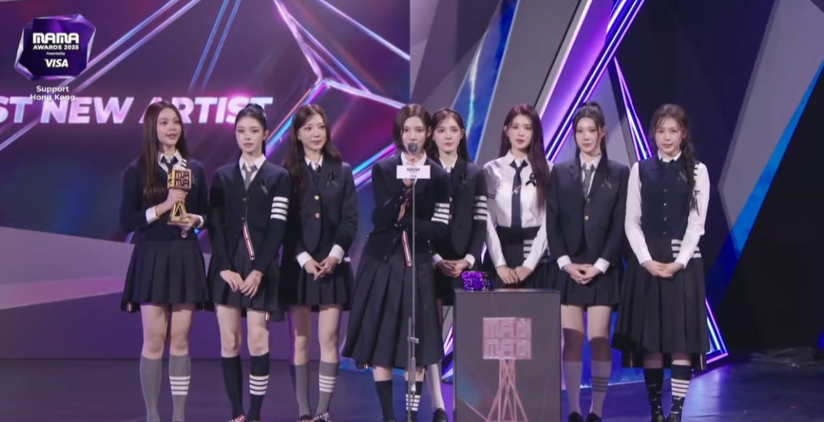 Congratulations #Hearts2Hearts for winning “Best New Artist” at the 2025 MAMA Awards.