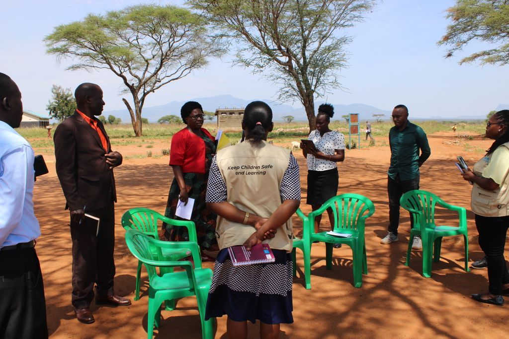 VSO_Uganda's tweet photo. Social accountability means communities taking charge of their own development.
Through #IPALSE, VSO is empowering communities in Karamoja and Southwestern Uganda to know their rights, demand quality services, and engage duty bearers in improving education and child protection https://t.co/8usmB7Ro73