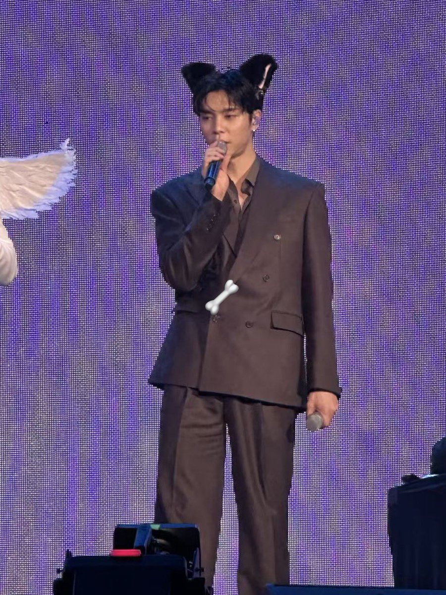 Boneee29's tweet image. 251128

🐈‍⬛

#쟈니
#JOHNNY