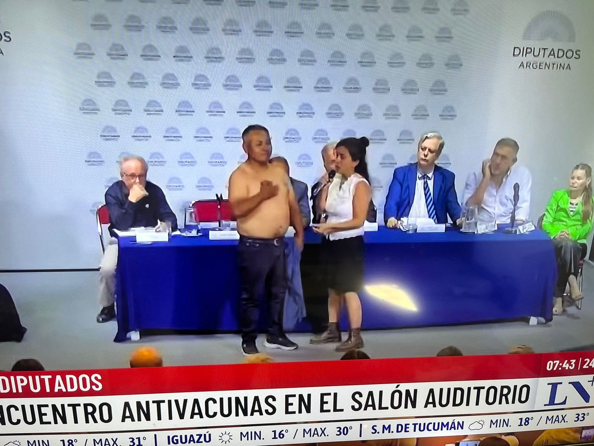 martinyeza's tweet image. La aplicación masiva de vacunas compone uno de los cambios más profundos del progreso humano.
En 1900, la expectativa de vida global era de 31 años, hoy supera los 73.
El 40% de esa mejora se explica por una sola variable: la caída de muertes infantiles por enfermedades…