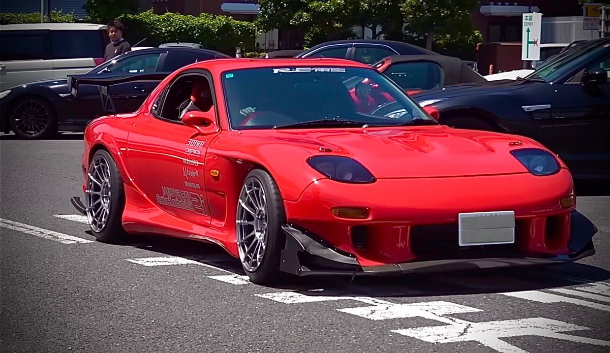 そしてMAXPOWERが終わった後ですが、実は12/13、12/14と2日間
ニットーモール1F、イベント広場にて湾岸ミッドナイト6RR+ 試遊体験会が開催されます！
今回私もゲストとして呼んで頂きました！