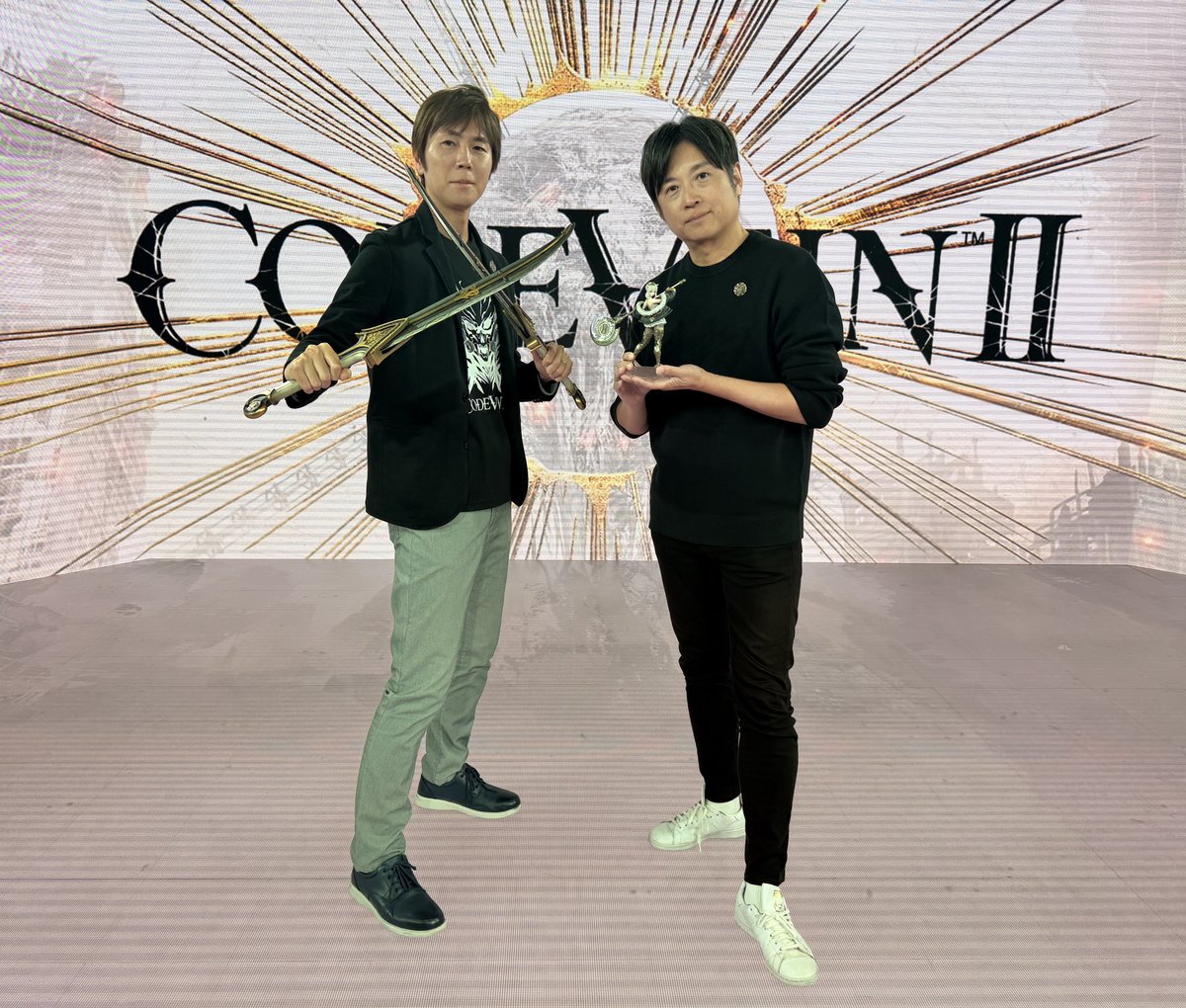 CODE_VEIN's tweet image. ／​
「CODE VEIN II 情報局」​
ご視聴いただきありがとうございました！
＼

本作の世界観やキャラクターについて一部解説させていただきました。
配信の感想については、#コードヴェイン2 #CODEVEIN2 をつけてぜひご投稿ください！

​アーカイブはこちら：
youtube.com/live/iNuZ7b5u4…